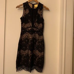 H&M lace dress